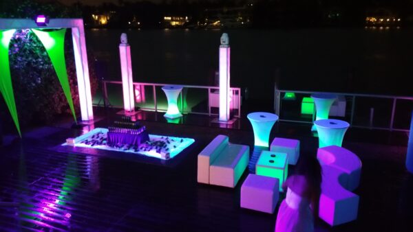 Black Light Rental in Miami - Image 3