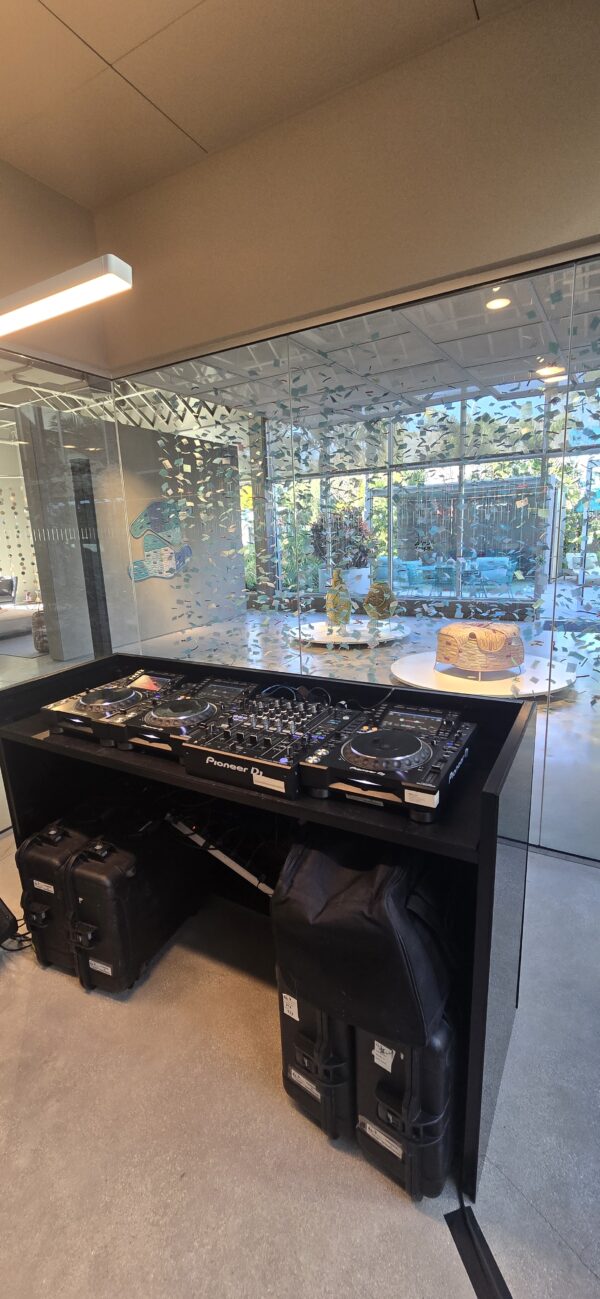 Rent Black Acrylic DJ Booth in Miami - Image 5