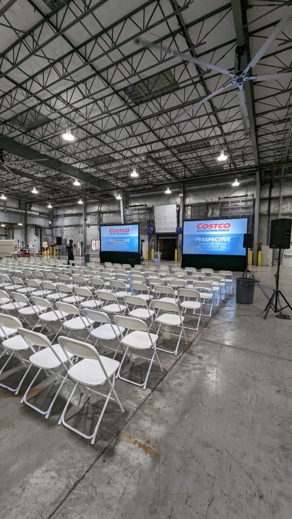 7.8' x 14' Projection Screen Rental - Miami - Image 3